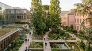 Campus de l’université de Toulouse transformé en démonstrateur climatique avec végétation, chercheurs et dispositifs environnementaux